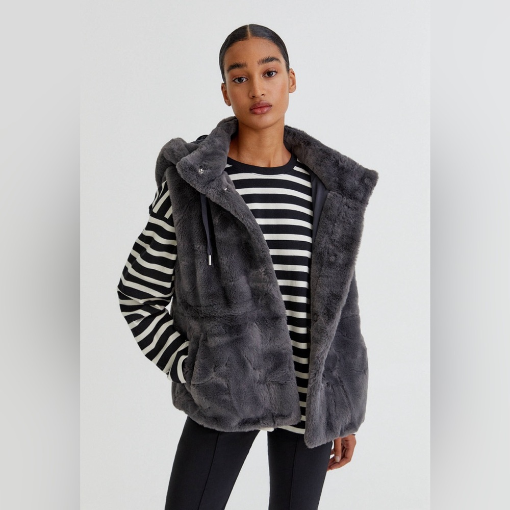 Pull&Bear | Faux Fur Waistcoat with Hood